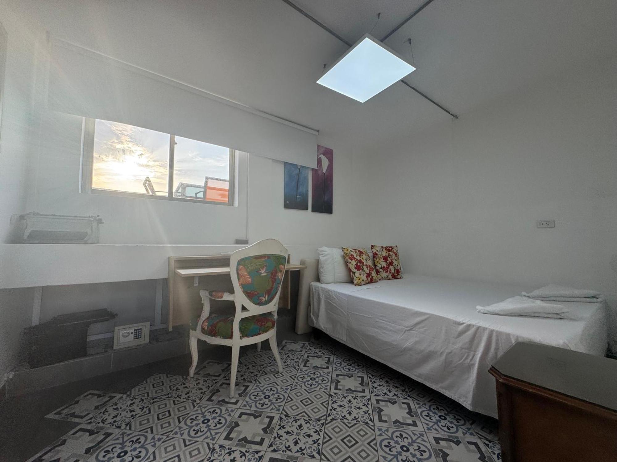 Hotel Casa De La Cruz à Cartagène Extérieur photo