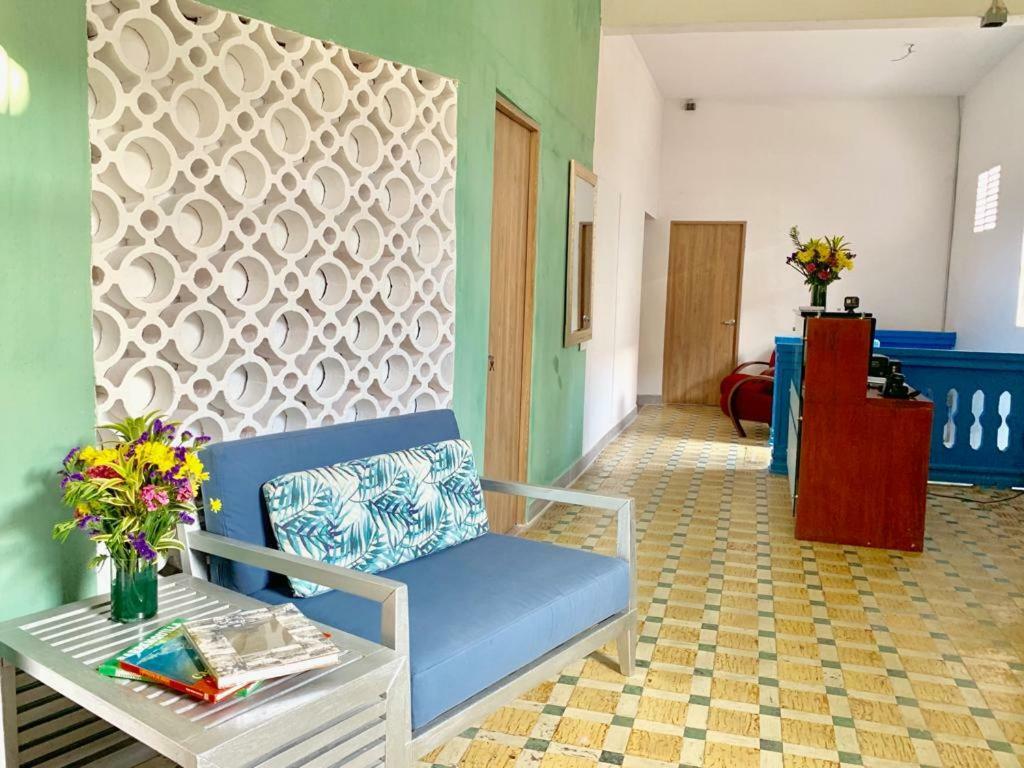 Hotel Casa De La Cruz à Cartagène Extérieur photo